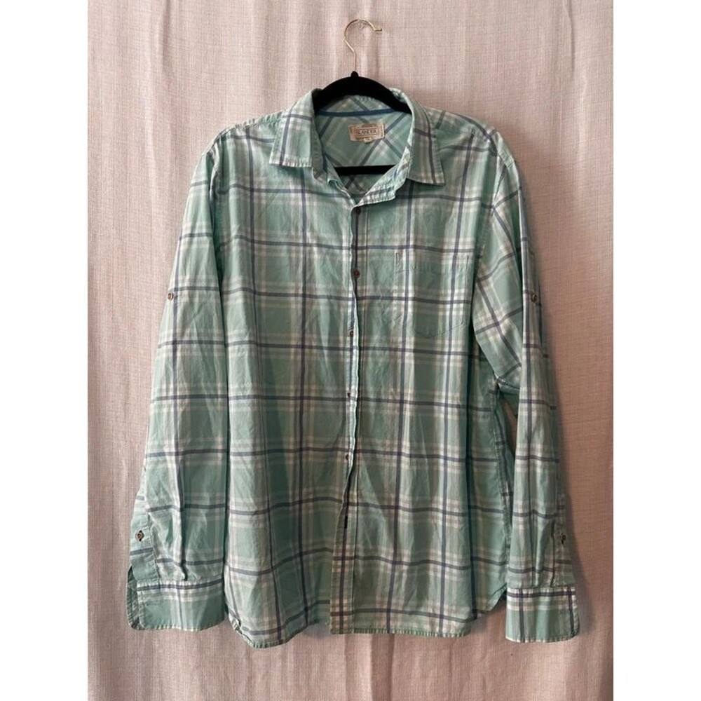 Islander Button Up Shirt Size Large